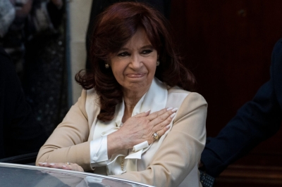 Для экс-президента Аргентины Киршнер попросили ужесточить приговор