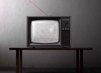 Почему в Великобритании до сих пор смотрят чёрно-белые телевизоры?